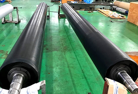 Fluoro-Stat conductive PTFE roll cover